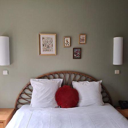 Hostellerie Du Lys Lamorlaye ภายนอก รูปภาพ